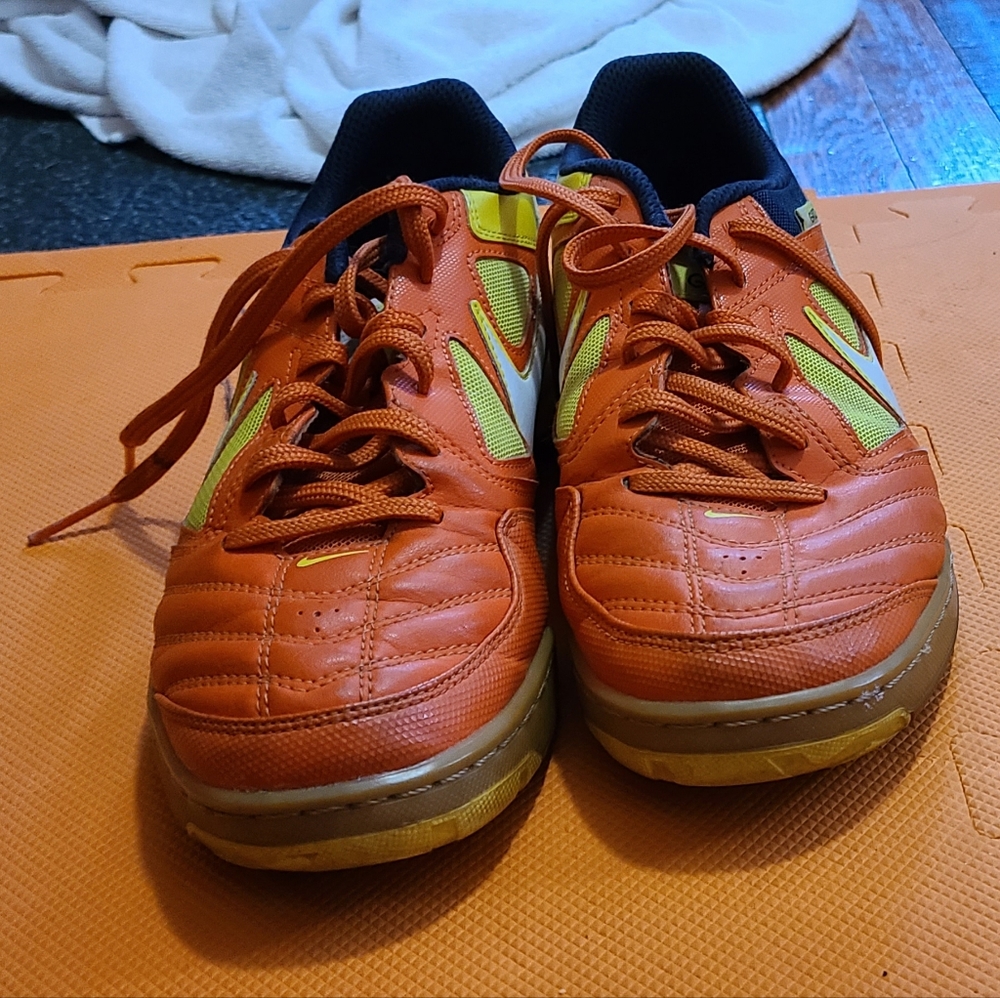Sneakers, Nike